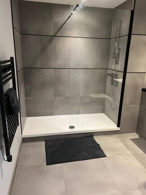 Stunning One Bedroom Apartment London Bagian luar foto